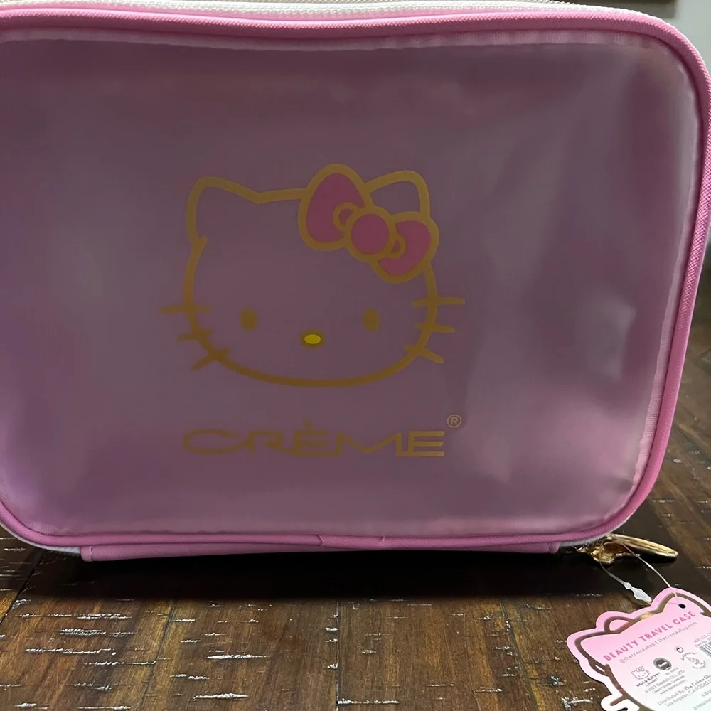 Hello Kitty hello kitty